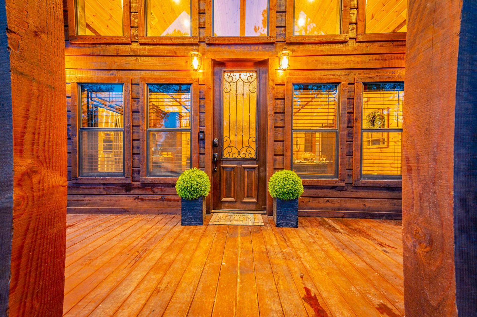 The Luxurious Blue Sky Lodge Is Epic! Broken Bow Buitenkant foto
