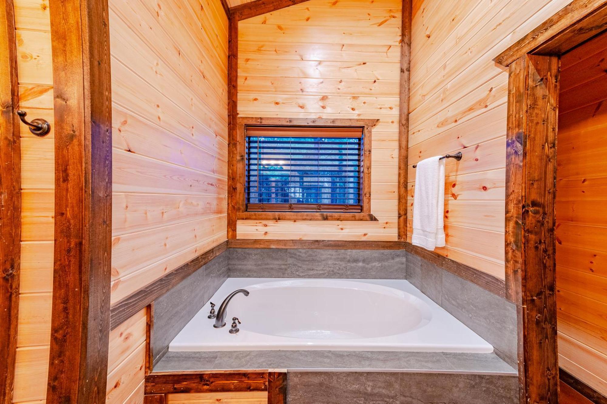 The Luxurious Blue Sky Lodge Is Epic! Broken Bow Buitenkant foto