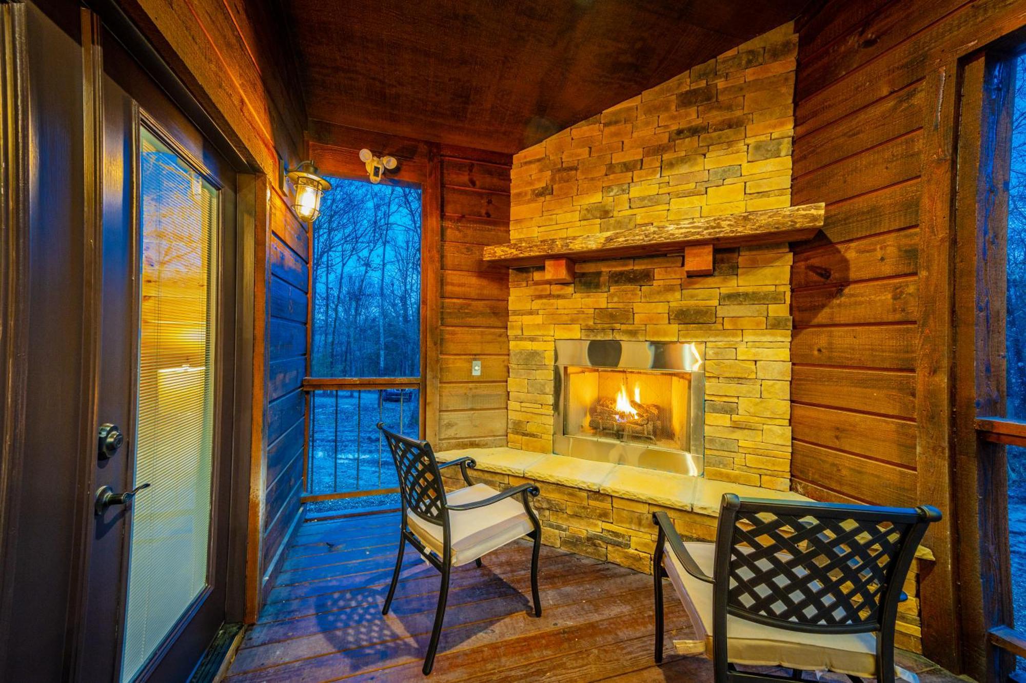 The Luxurious Blue Sky Lodge Is Epic! Broken Bow Buitenkant foto