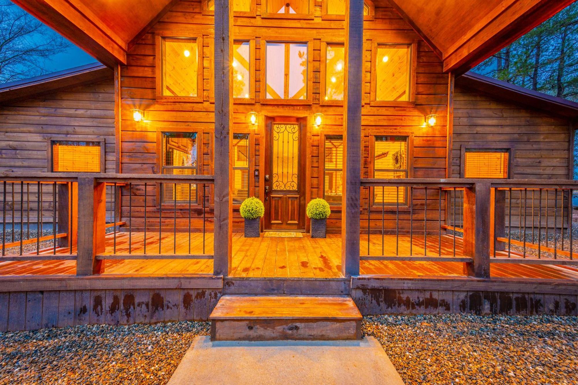 The Luxurious Blue Sky Lodge Is Epic! Broken Bow Buitenkant foto