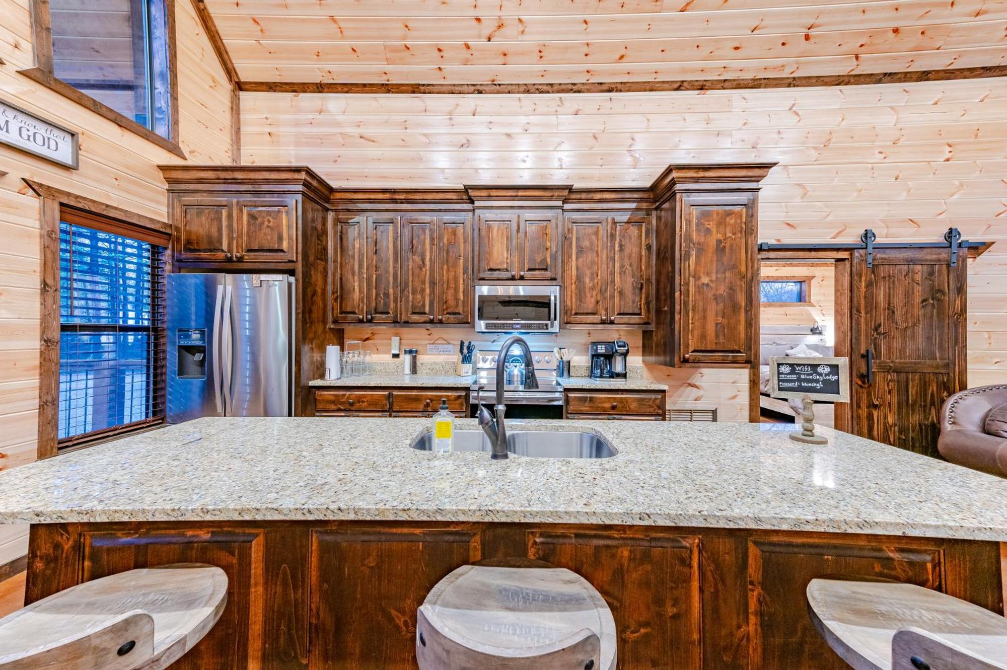 The Luxurious Blue Sky Lodge Is Epic! Broken Bow Buitenkant foto