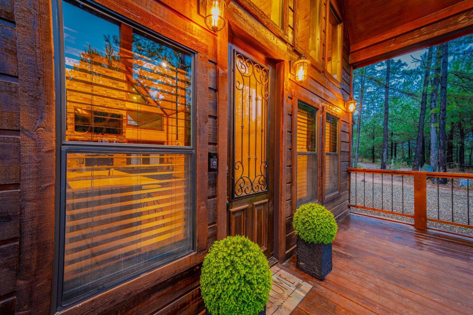 The Luxurious Blue Sky Lodge Is Epic! Broken Bow Buitenkant foto