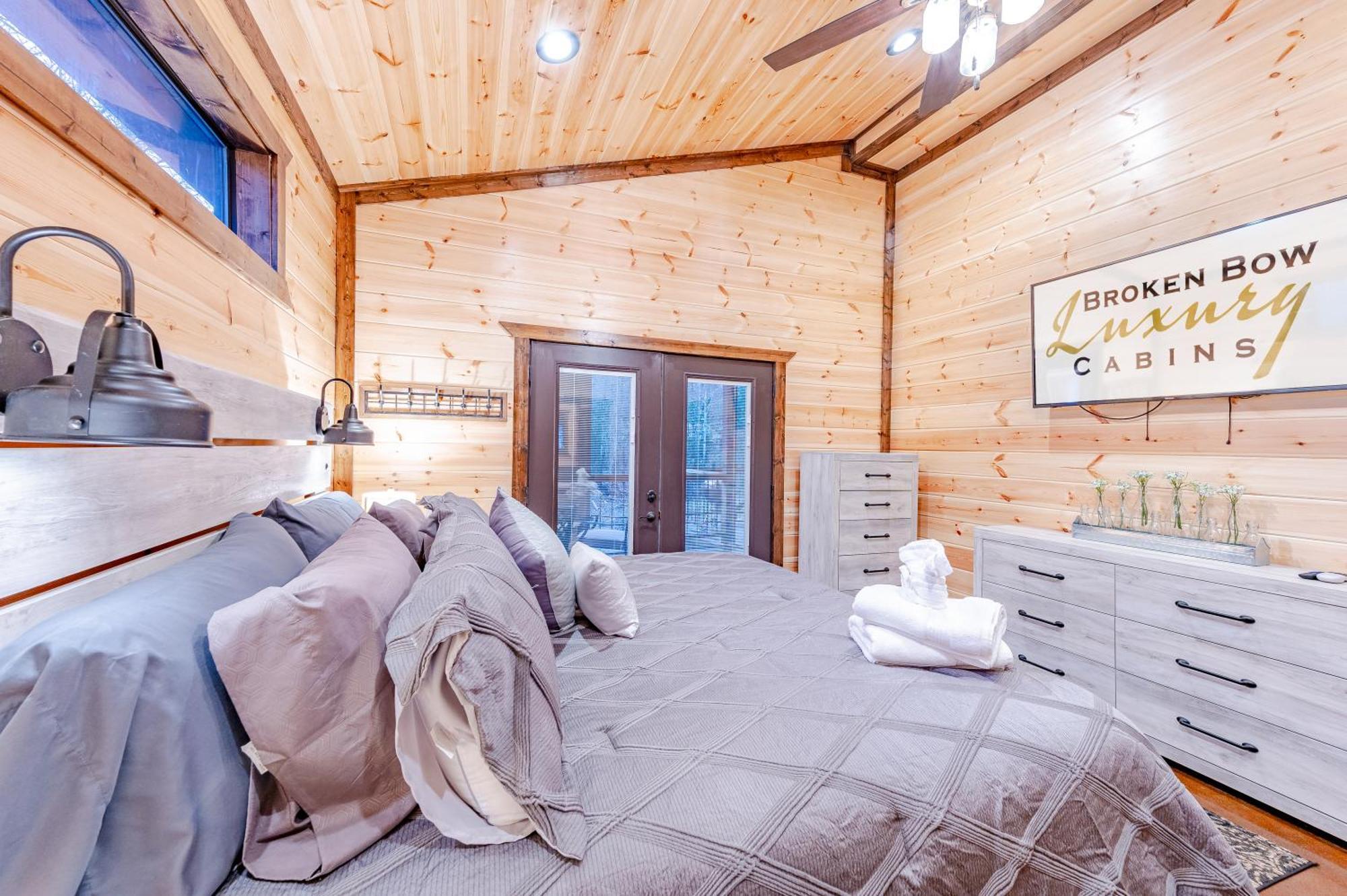 The Luxurious Blue Sky Lodge Is Epic! Broken Bow Buitenkant foto